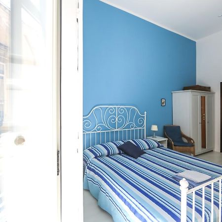Camera Con Vista Apartments Naples Luaran gambar